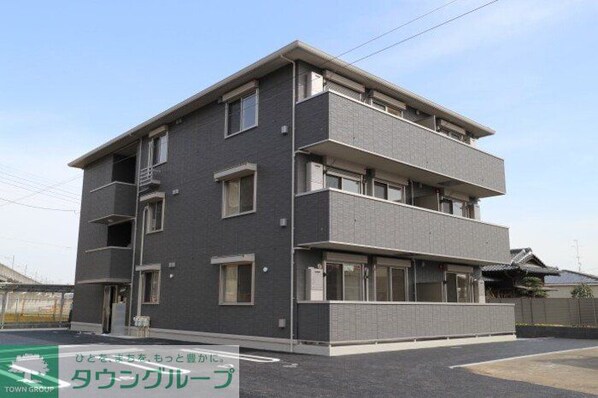 ジラソーレの物件外観写真